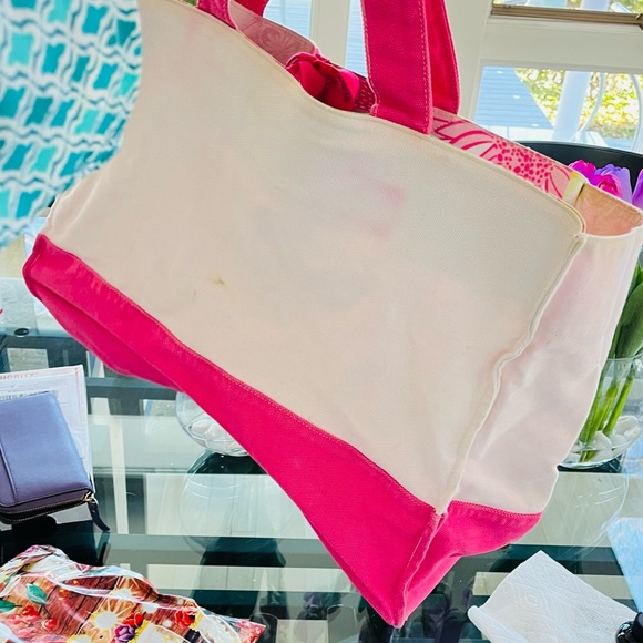 Lilly Pulitzer White Label Large Canvas Tote💕 White Pink - Picture 3 of 8